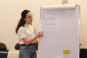 ԵՊՀ շարունակական կրթության կենտրոնի և «Հայաստան» համահայկական հիմնադրամի համատեղ նախաձեռնությամբ անցկացվեց «Բնագիտությունը զվարճալի՜ է. տե՛ս, շոշափի՛ր, փորձի՛ր» ամառային բնագիտական ճամբարը