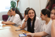 ԵՊՀ շարունակական կրթության կենտրոնի և «Հայաստան» համահայկական հիմնադրամի համատեղ նախաձեռնությամբ անցկացվեց «Բնագիտությունը զվարճալի՜ է. տե՛ս, շոշափի՛ր, փորձի՛ր» ամառային բնագիտական ճամբարը