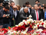Համալսարանականների այցը Ծիծեռնակաբերդի հուշահամալիր