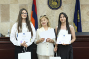 Ամփոփվեցին ԵՊՀ աշակերտական օլիմպիադայի արդյունքները՝ մեկ հարկի տակ համախմբելով հարյուրավոր տաղանդավոր աշակերտների Հայաստանի տարբեր մարզերից ու Երևանից