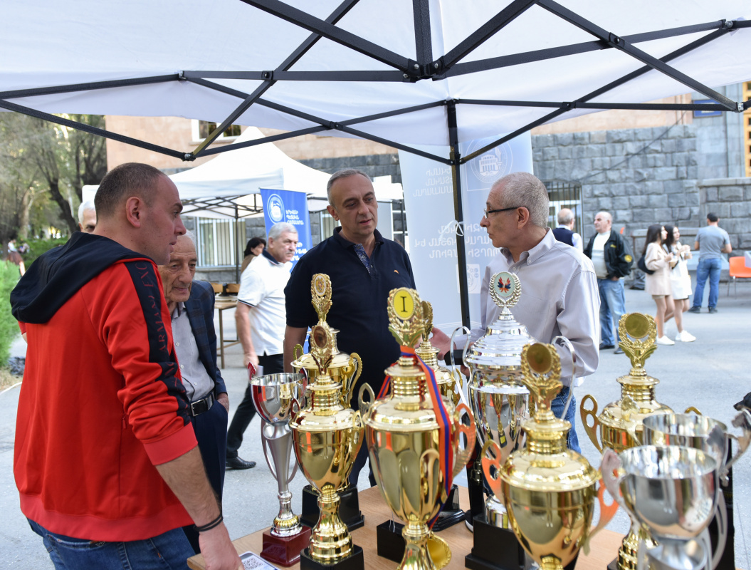 ԵՊՀ-ում մեկնարկել է նոր ուսումնական տարվան և առաջինկուրսեցիների ընդունելությանը նվիրված «105-ՐԴ ԲԱՐԵՎԸ» միջոցառումը։