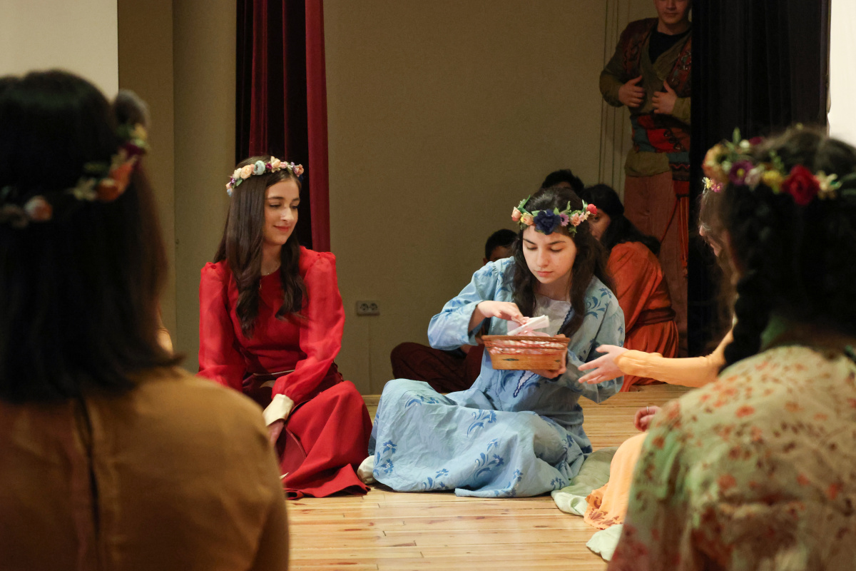 Բնագիտամաթեմատիկական ուղղվածությունը և արվեստը՝ համատեղ. կոտրելով կարծրատիպերը