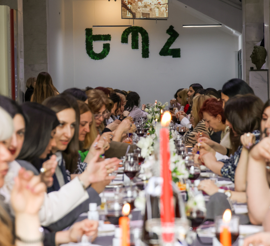 Մայրության և գեղեցկության տոնը ԵՊՀ-ում