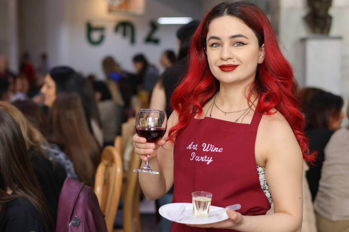 Մայրության և գեղեցկության տոնը ԵՊՀ-ում