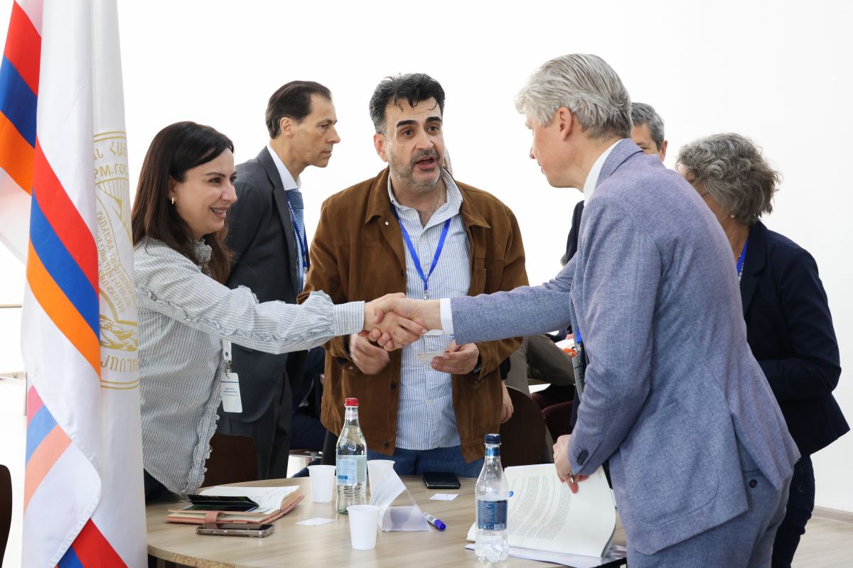 Գերմանիայի համալսարանների ռեկտորներն այցելեցին ԵՊՀ՝ ներկայացնելու կիրառական գիտությունների համալսարանների կրթական մոդելը և ընդլայնելու գործակցությունը