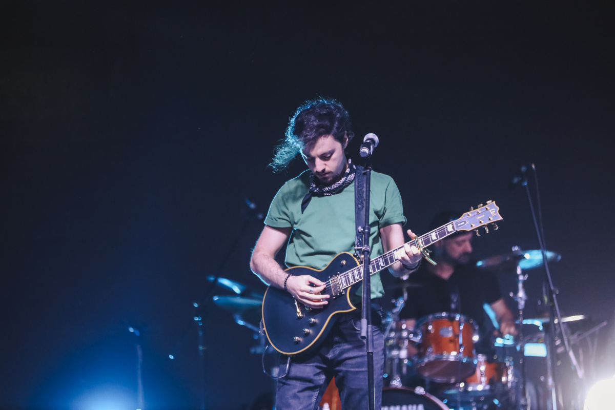 ԵՊՀ բոլոր շրջանավարտներին նվիրված տոնական միջոցառումն իրենց երաժշտական կատարումներով եզրափակեցին Արամ MP3-ն ու «Nemra» երաժշտական խումբը