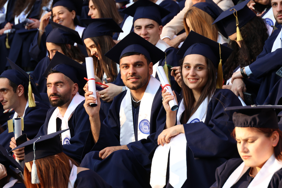 Շրջանավարտների ավարտական միջոցառում ԵՊՀ-ում