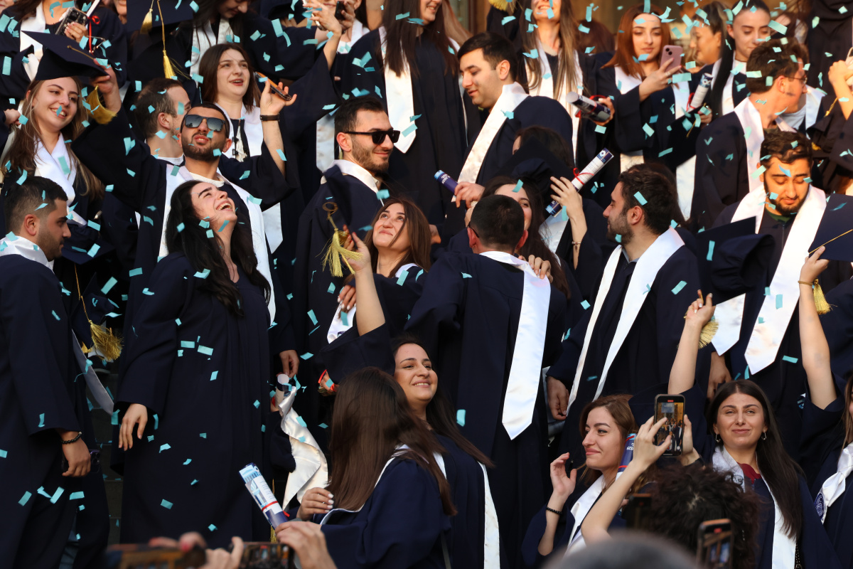 Շրջանավարտների ավարտական միջոցառում ԵՊՀ-ում