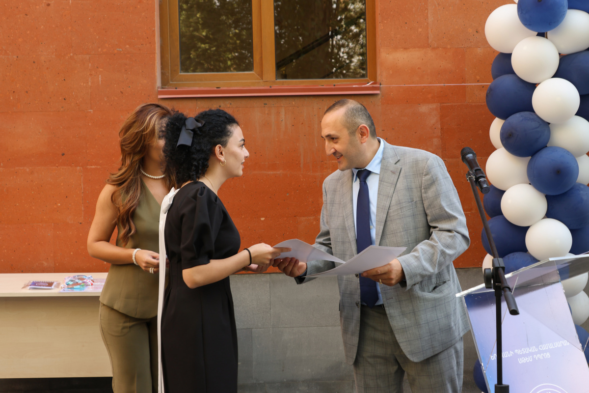 ՍԹԵՄ ավագ դպրոցը՝ համալսարանական կրթության մեկնակետ. ԵՊՀ-ում ազդարարվեց նոր ուսումնական տարվա մեկնարկը