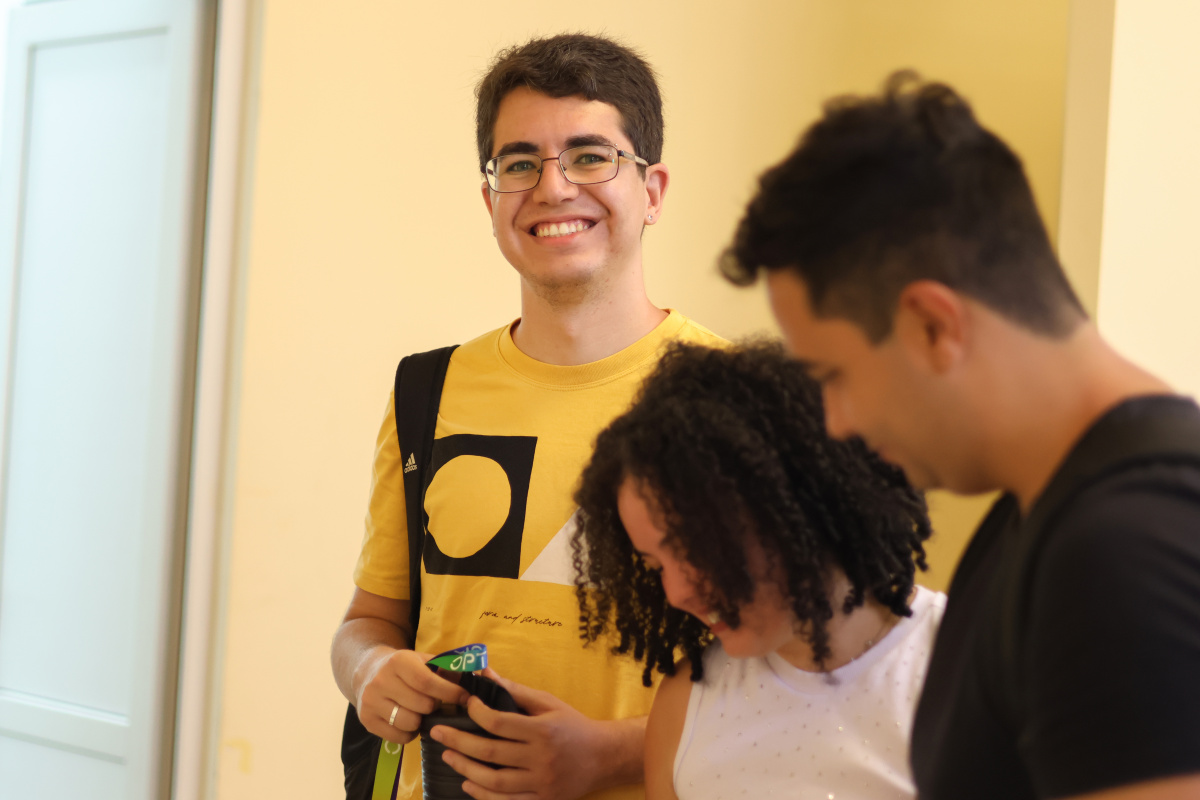 Լազերային ֆիզիկայի ոլորտի առաջատարները՝ ԵՊՀ-ում. մեկնարկել է «Սիգման» լազերների միջազգային դպրոցը