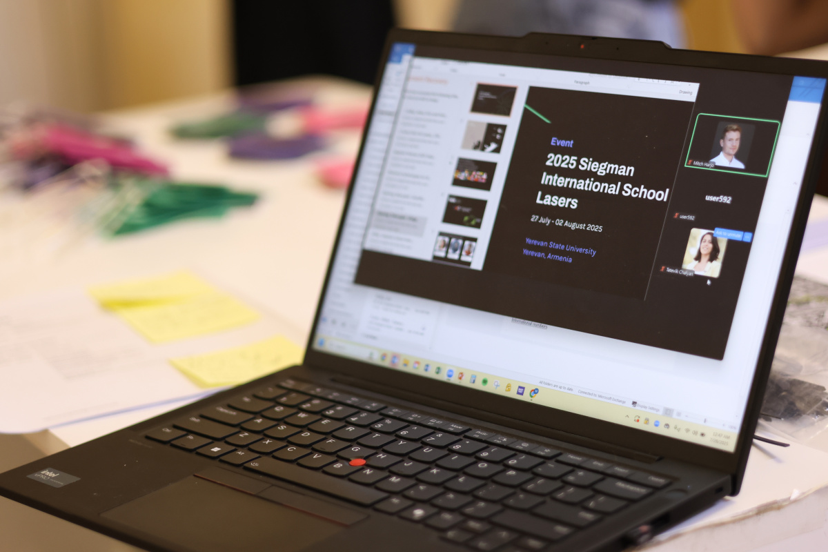 Լազերային ֆիզիկայի ոլորտի առաջատարները՝ ԵՊՀ-ում. մեկնարկել է «Սիգման» լազերների միջազգային դպրոցը