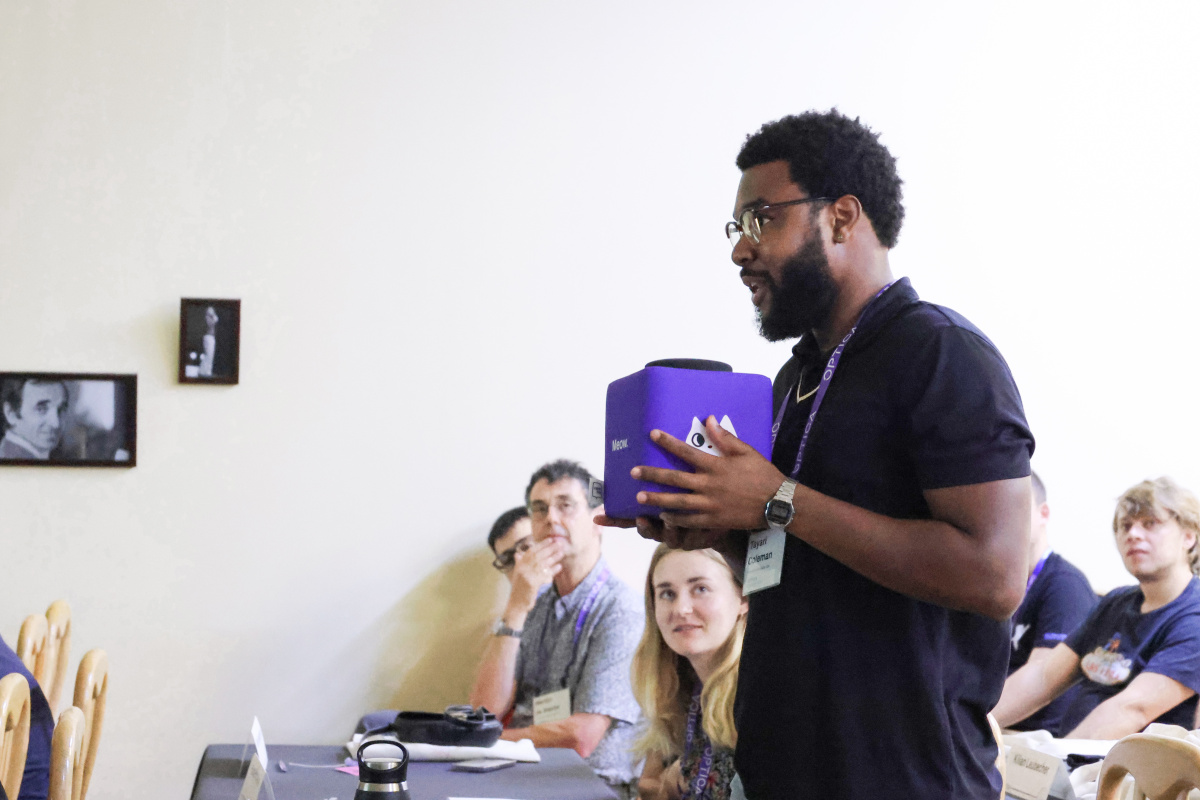 Լազերային ֆիզիկայի ոլորտի առաջատարները՝ ԵՊՀ-ում. մեկնարկել է «Սիգման» լազերների միջազգային դպրոցը