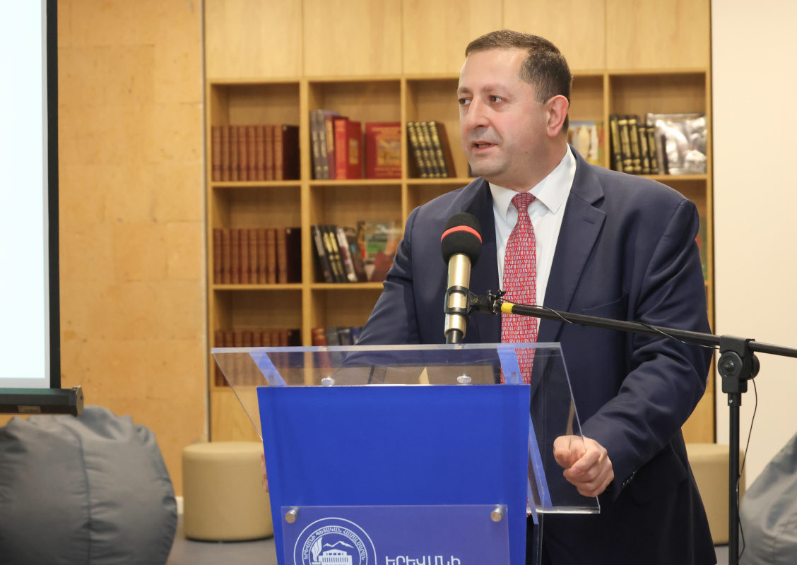 Գիրք նվիրելու օրը ԵՊՀ-ում նշանավորվեց գրադարանի վերաբացմամբ