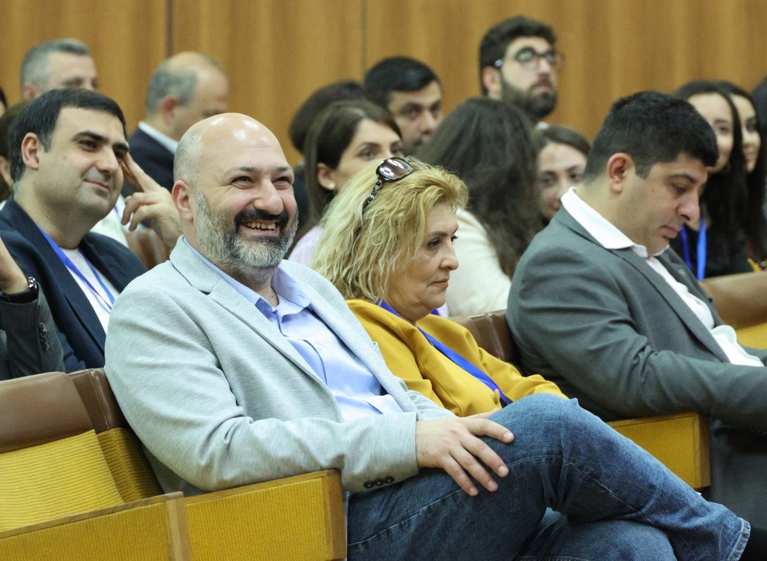 107-ամյա ԵՊՀ-ն կրկին միավորում է համալսարանականներին։