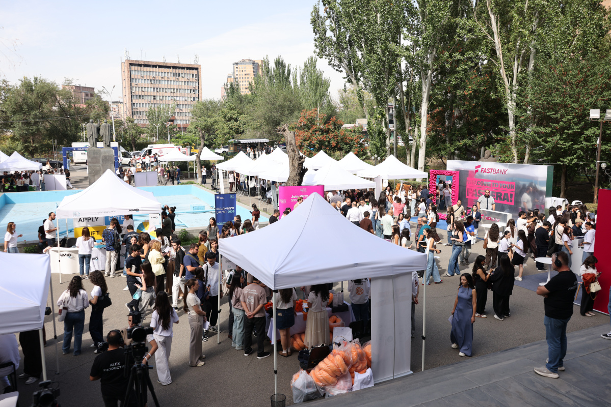 Գործատուներն ու ապագա մասնագետները հանդիպում են ԵՊՀ-ում