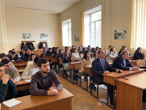 «Անբարեխիղճ մրցակցության և գերիշխող դիրքի չարաշահման խնդիրների շուրջ» թեմայով դասախոսություն