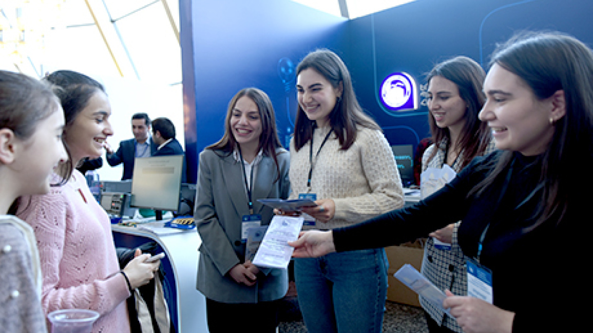 YSU-representatives-at-the-DigiTec-2022-expo