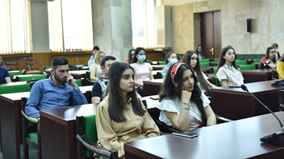 meeting-students-Tigran-Abrahamyan
