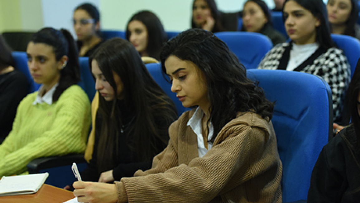YSU-students-obtain-other-knowledge-of-applied-significance