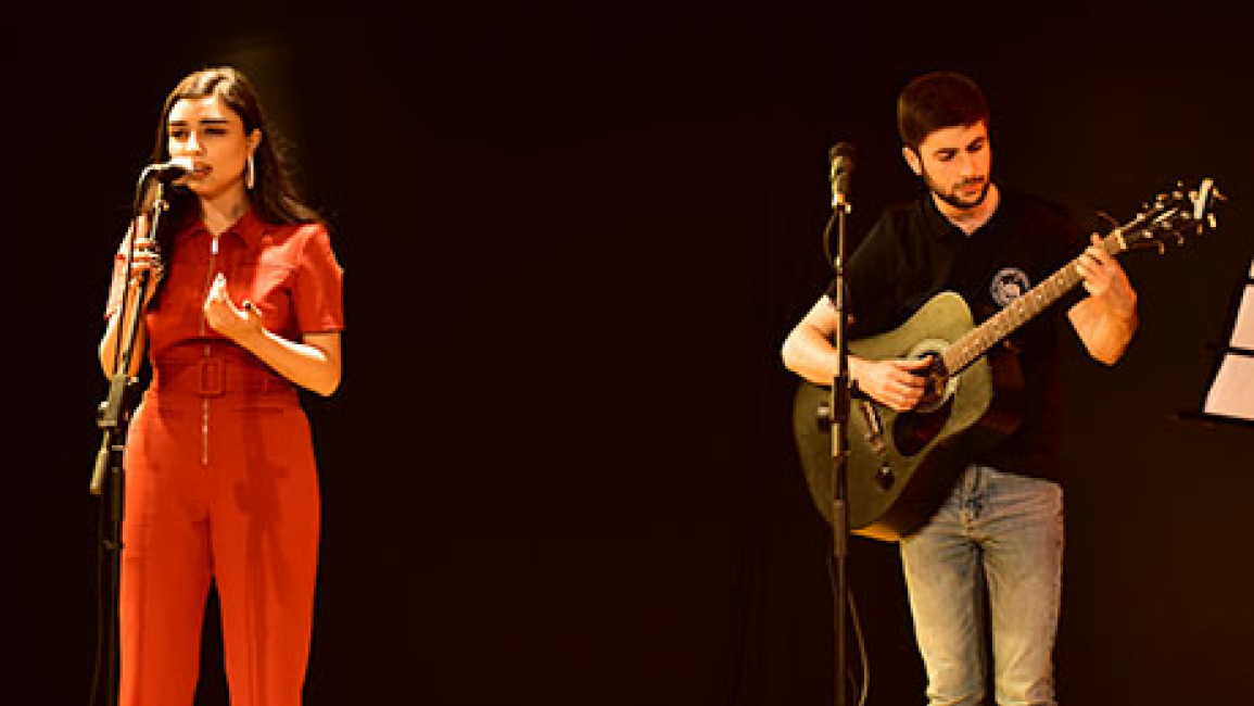 Acoustic-concert-dedicated-to-SC-25