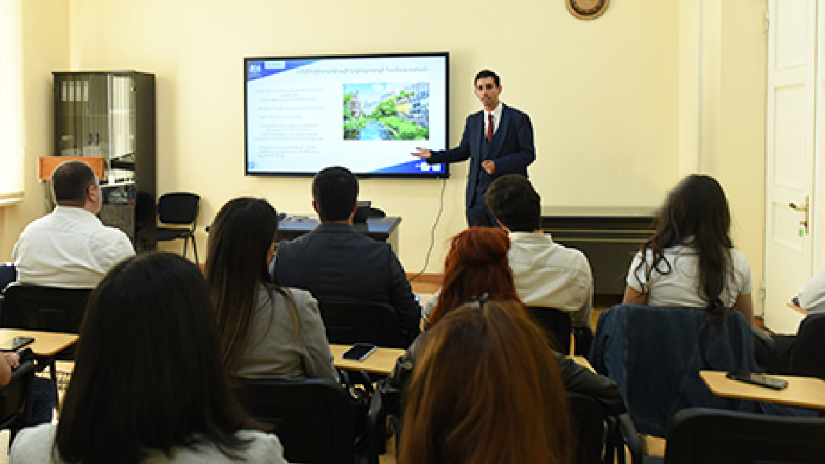 The-educational-system-of-Great-Britain-was-presented-at-YSU