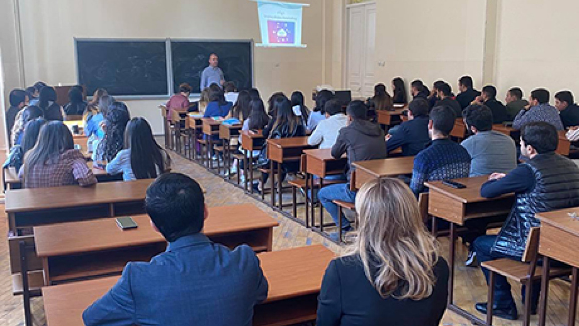 Master-class-for-management-and-economics-professional-students