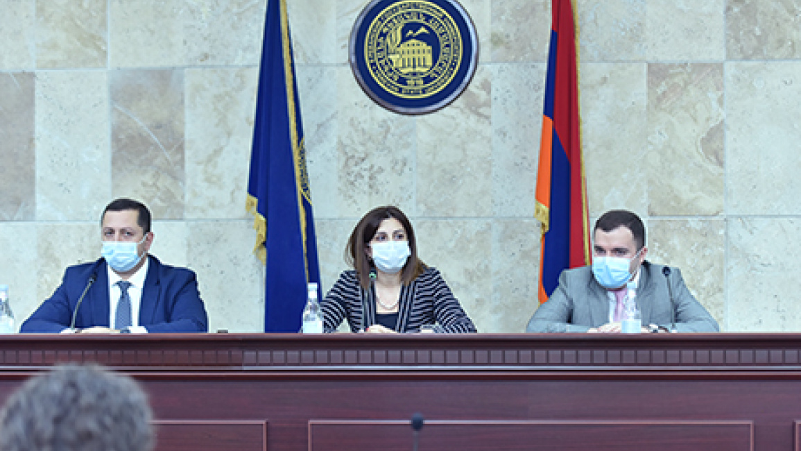 Anahit-Avanesyan-and-Karen-Trchunyan-at-YSU