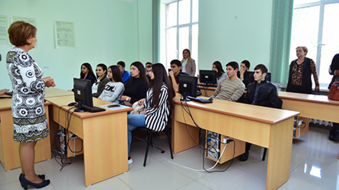 Pupils-at-the-faculty-of-Biology-Institute-of-Pharmacy-and-Faculty-of-Geography-and-Geology