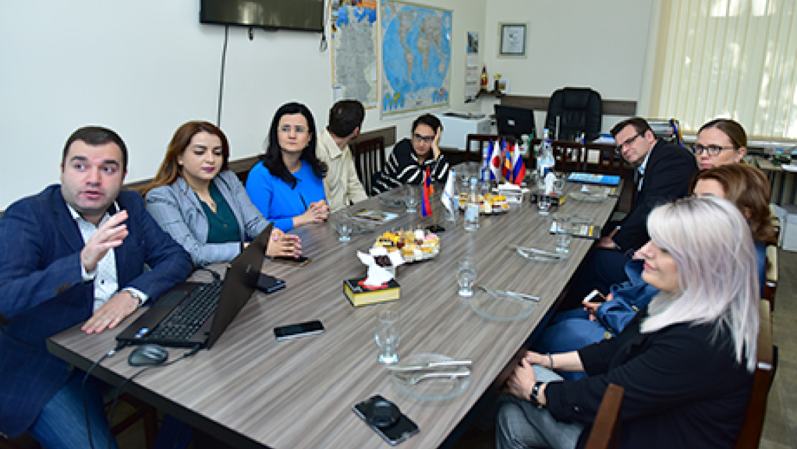 World-bank-delegation-at-YSU-faculty-of-Biology