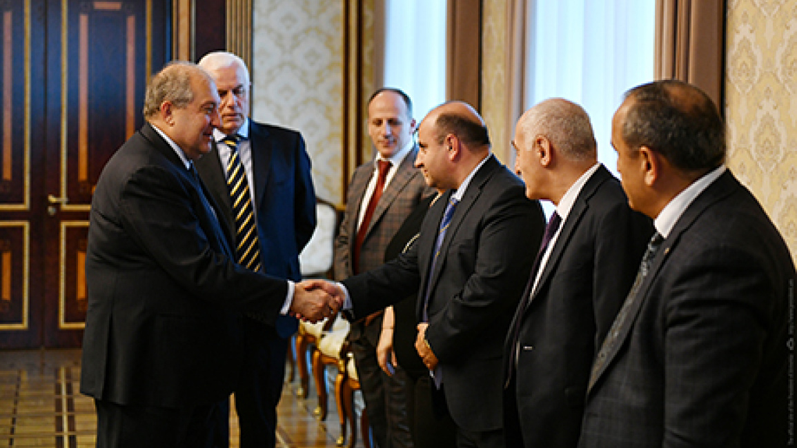Armen-Sarkissian-met-representatives-of-faculty-of-law