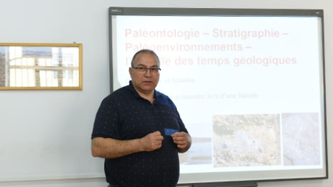 -professor-of-Lili-university-of-France-lectures-at-YSU