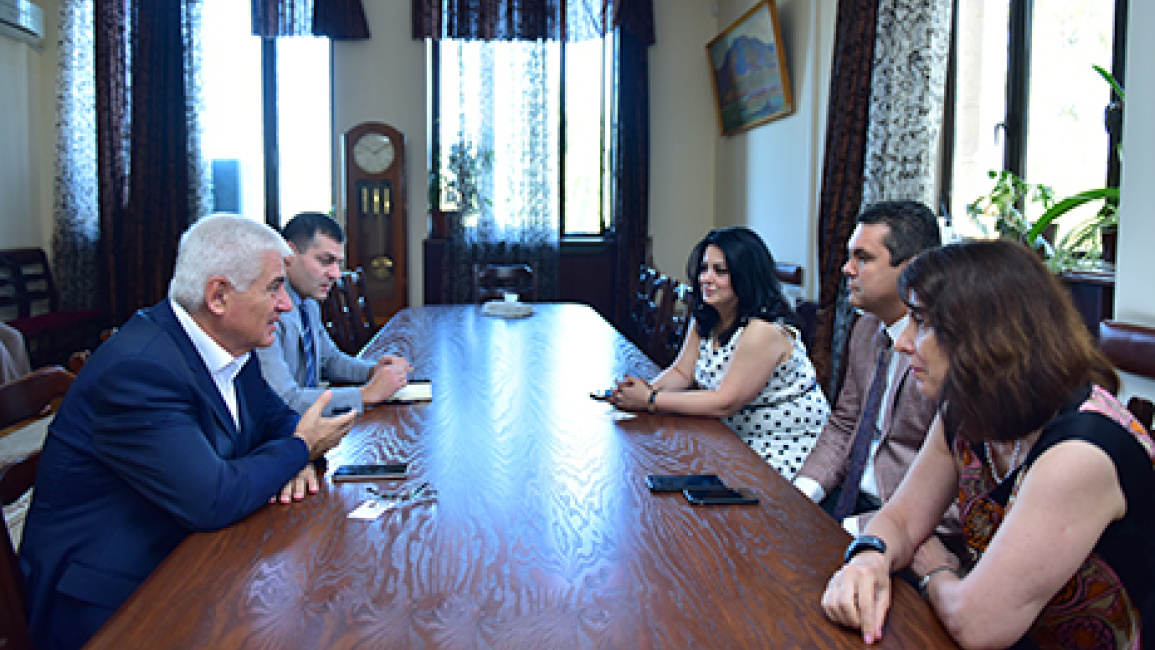 Rector-met-Ambassador-of-the-Republic-of-Armenia-to-the-Argentine-Republic