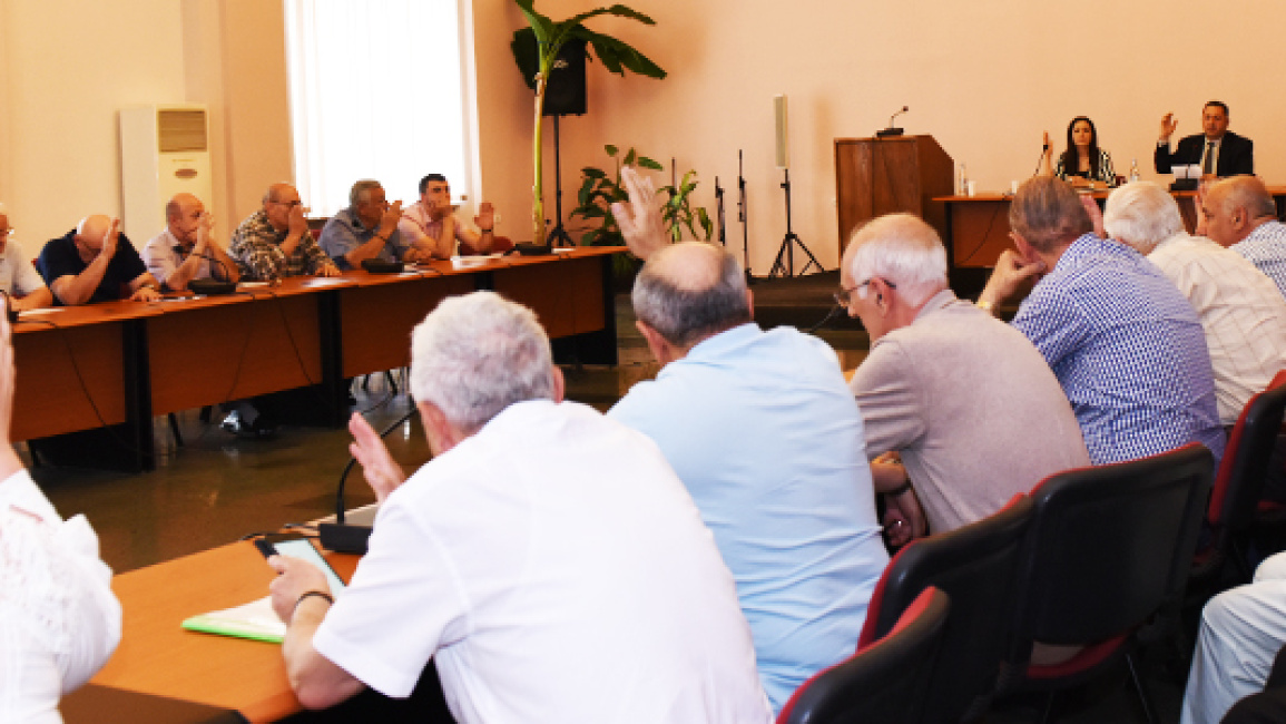 Session-of-YSU-Academic-Council-1656602950