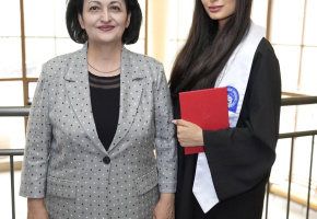 Շրջանավարտներ