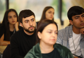 Հանդիպում ՀՀ ԿԲ Նախագահ Մարտին Գալստյանի հետ