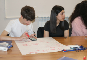 Մասնակիցներ