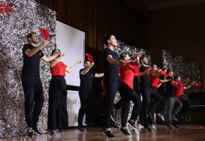 Եկե՛ք մրցենք․ Մյուզիքլ