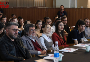 Եկե՛ք մրցենք․Մյուզիքլ