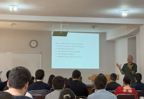 Gabor Lugosi (Pompeu Fabra University and Barcelona School of Economics, Spain) Gabor Lugosi (Pompeu Fabra University and Barcelona School of Economics, Spain)