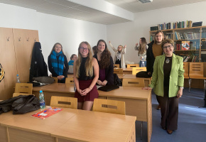 դասախոսություններ  Չեխիայի Պալացկու համալսարանում