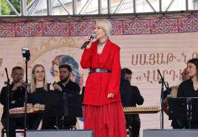 Թբիլիսիում հնչեցին հայկական երգն ու պարը․ ԵՊՀ Շառլ Ազնավուրի մշակույթի կենտրոնը՝  