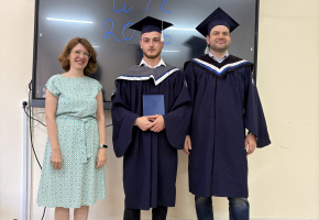 դիպլոմների հանձնում