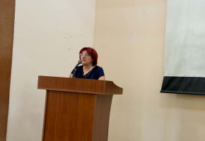 Երևանի պետական համալսարանի Եվրոպական լեզուների և հաղորդակցության (ԵԼՀ) ֆակուլտետում տեղի ունեցավ առաջին կուրսեցիներին ողջունելու արարողությունը