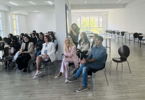 Աննա Ոսկանյան