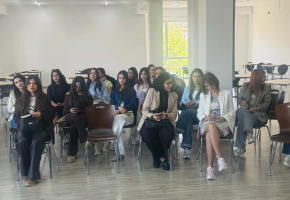Աննա Ոսկանյան