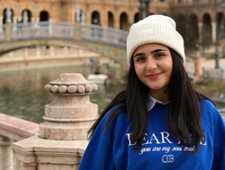 about-Elmira-Hakobyan