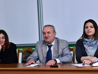 Meeting-with-Vahram-Dumanyan