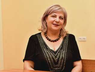 Maria-Zaslavskaya-talks-about-her-scientific-theme