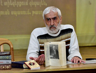 Lecture-dedicated-to-150th-anniversary-of-Tumanyan