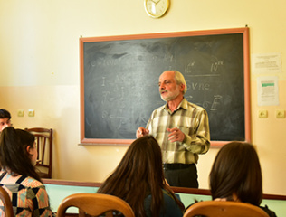 Pupils-visited-YSU-1570705664